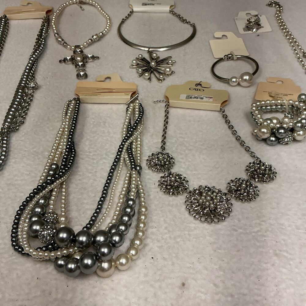Silver, Pearls And Clear Stone Jewelry Lot 10 Pieces NWT. 3409 - Picture 3 of 8